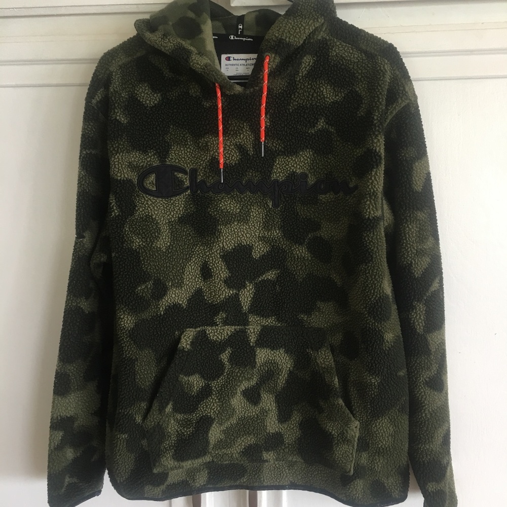 Champion camo fleece jacket